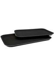 Keep your serving tasks organized with this rectangular serving tray measuring