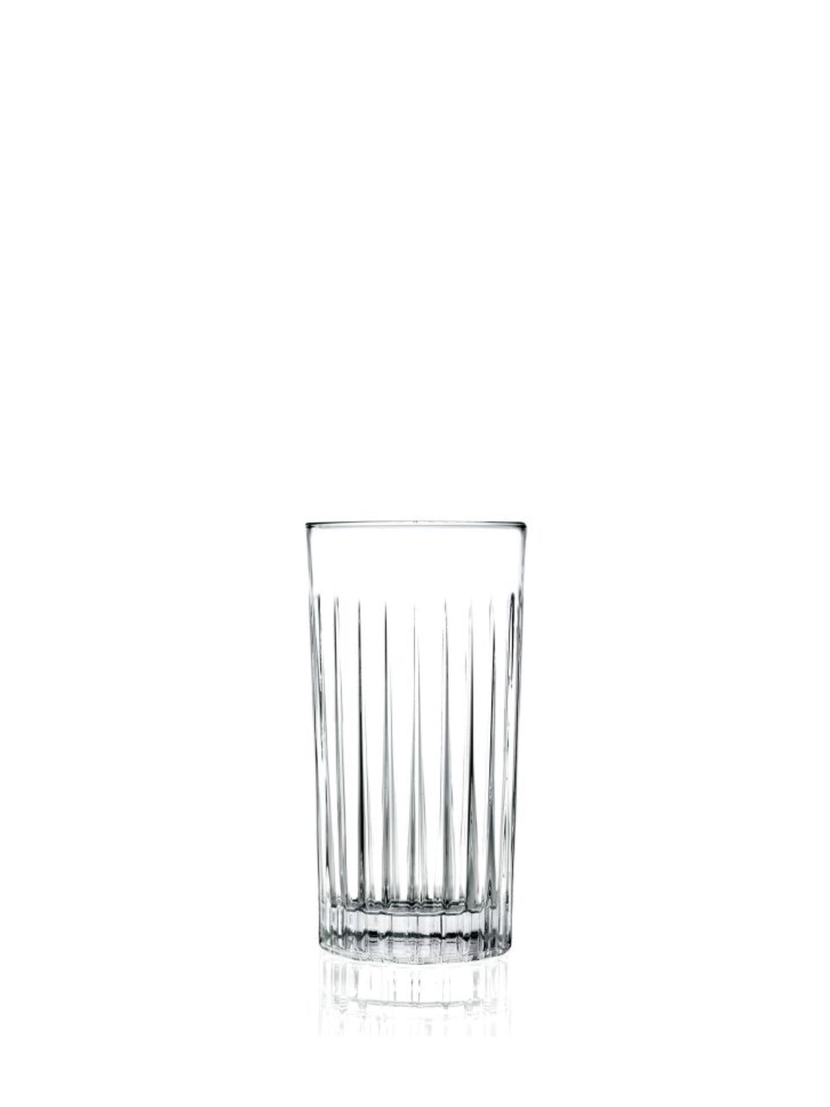 RCR Timeless Highball (44 cl) - et elegant og klassisk højt glas perfekt til servering af lange drinks.